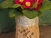 Upcycling Nachhaltigkeit Basteln Blumentopf Tetrapak