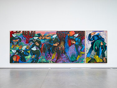 Innenraum der Langen Foundation mit einem großformatigen Werk der Künstlerin Conny Maier, die bunte Malerei zeigt verschiedene Personen in einer Landschaft
